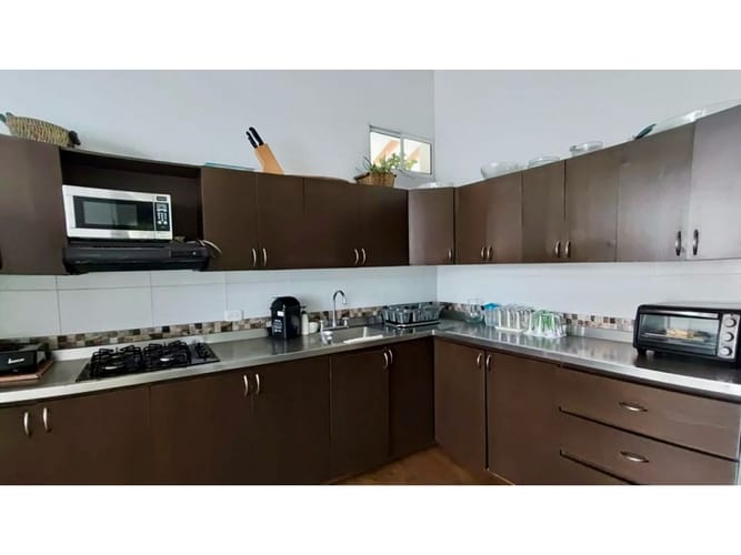 Casa de 4 alcobas en venta en Villa Nueva Alta, Copacabana, 594 m² · foto 17 de 24
