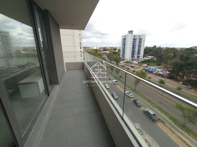 Apartamento en Torre Gaudi · Foto 4