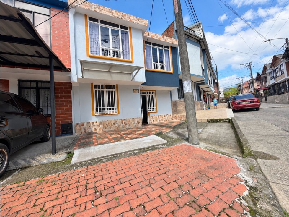 Casa en venta en Campestre D, Dosquebradas · foto 2 de 14