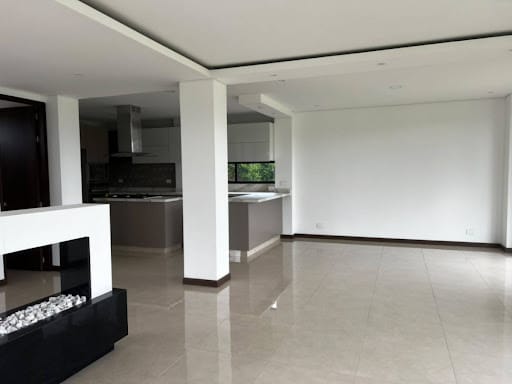 Casa de 3 alcobas en venta en Parcelas, Cota, 238 m² · foto 13 de 24