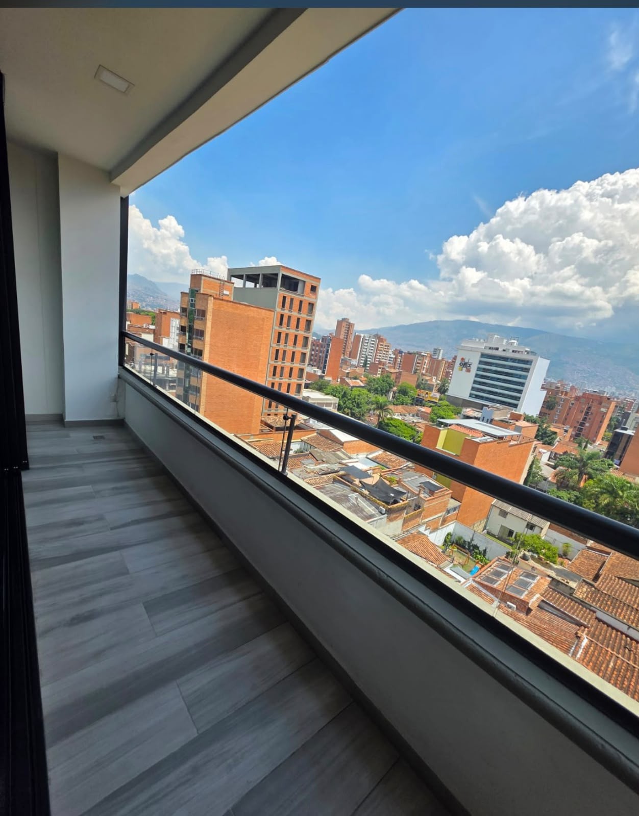 Apartamento en arriendo en Laureles, Medellín · foto 6 de 11