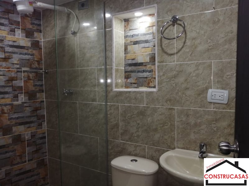 Apartaestudio en arriendo en Aranjuez, Medellín · foto 7 de 7