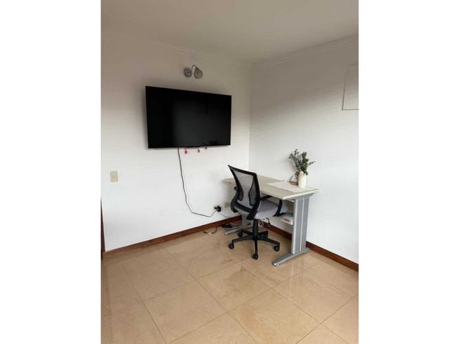 Apartamento de 3 alcobas en venta en La Liberia, Bogotá, 93 m² · foto 9 de 24