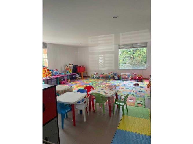 Apartamento de 3 alcobas en venta en La Liberia, Bogotá, 93 m² · foto 18 de 24