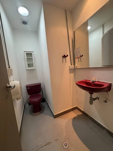 Local en arriendo en San Lucas, Medellín, 89 m² · foto 2 de 16