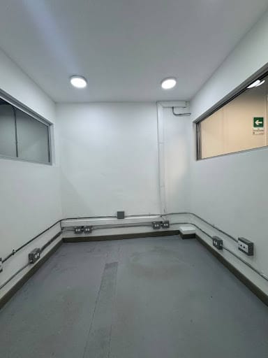 Local en arriendo en San Lucas, Medellín, 89 m² · foto 6 de 16