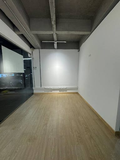 Local en arriendo en San Lucas, Medellín, 89 m² · foto 9 de 16