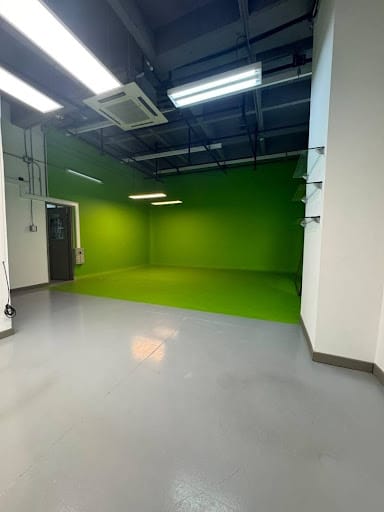 Local en arriendo en San Lucas, Medellín, 89 m² · foto 12 de 16