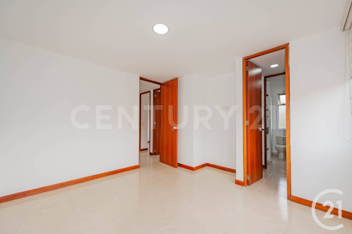 Apartamento en venta en Uribe Angel, Envigado · foto 16 de 24