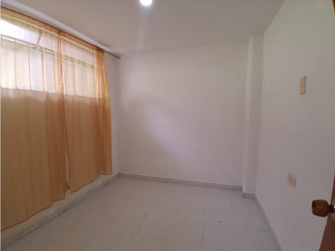 Casa de 6 alcobas en venta en Paraiso, Armenia, 104 m² · foto 3 de 18