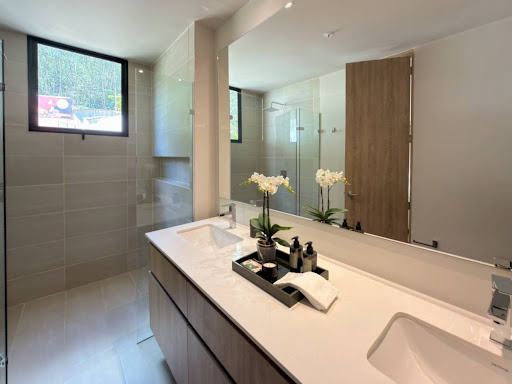 Apartamento en venta en Altos Del Poblado, Medellín · foto 23 de 24