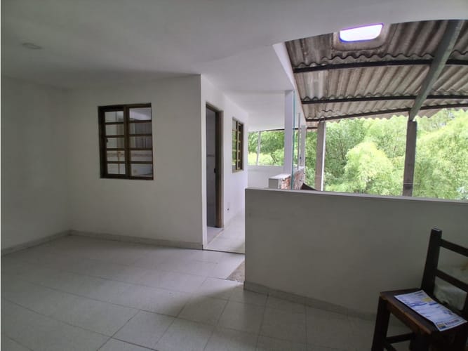 Casa de 6 alcobas en venta en Paraiso, Armenia, 104 m² · foto 4 de 18
