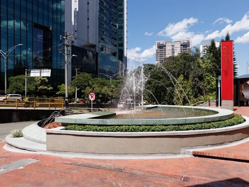 Oficina en venta en Milla De Oro, Medellín, 67 m² · foto 16 de 24