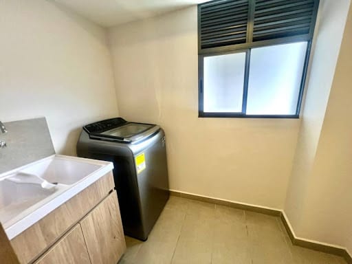 Apartamento de 3 alcobas en venta en Belén Fatima, Medellín, 85 m² · foto 8 de 19