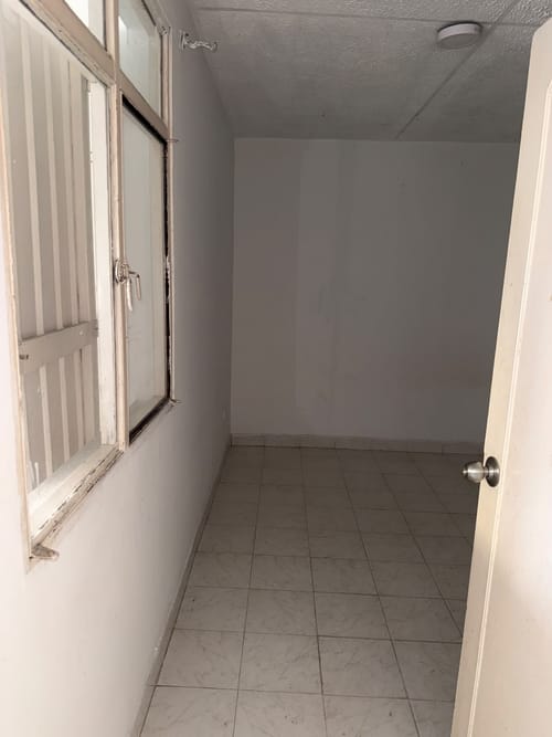 Casa de 8 alcobas en venta en 1 De Mayo, Ibagué, 320 m² · foto 15 de 24