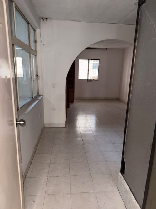 Casa de 8 alcobas en venta en 1 De Mayo, Ibagué, 320 m² · foto 21 de 24