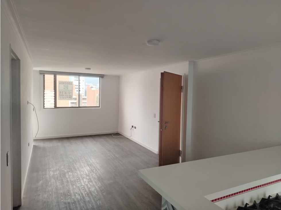 Apartaestudio en arriendo en Laureles, Medellín · foto 3 de 9