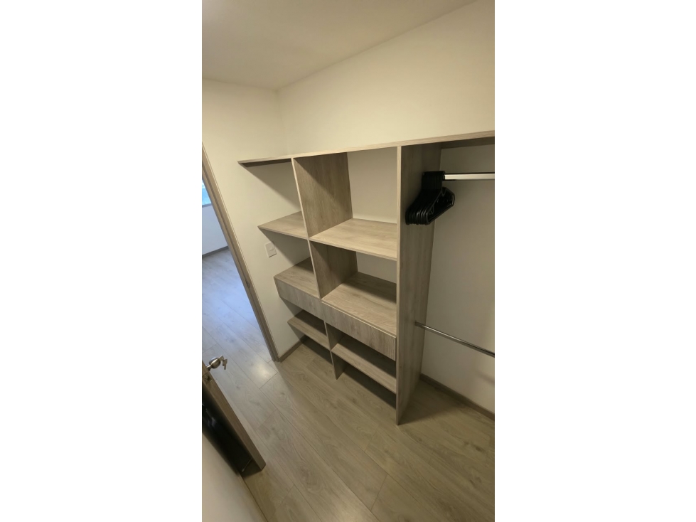Apartamento en arriendo en Zona Industrial No. 1, Itagüí · foto 9 de 17