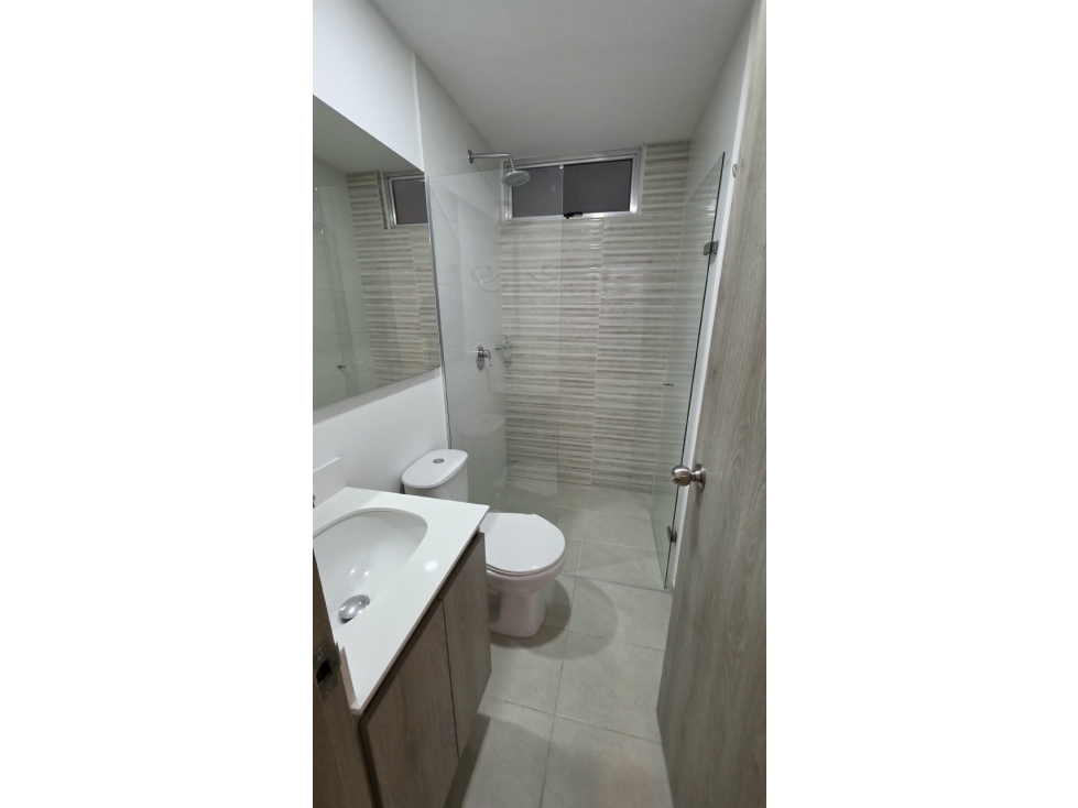 Apartamento en arriendo en Zona Industrial No. 1, Itagüí · foto 16 de 17
