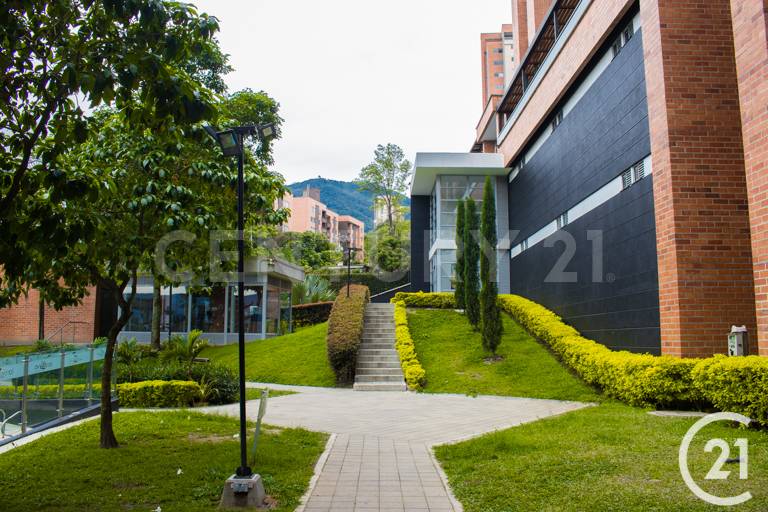 Apartamento en venta en Camino Verde, Envigado · foto 21 de 23