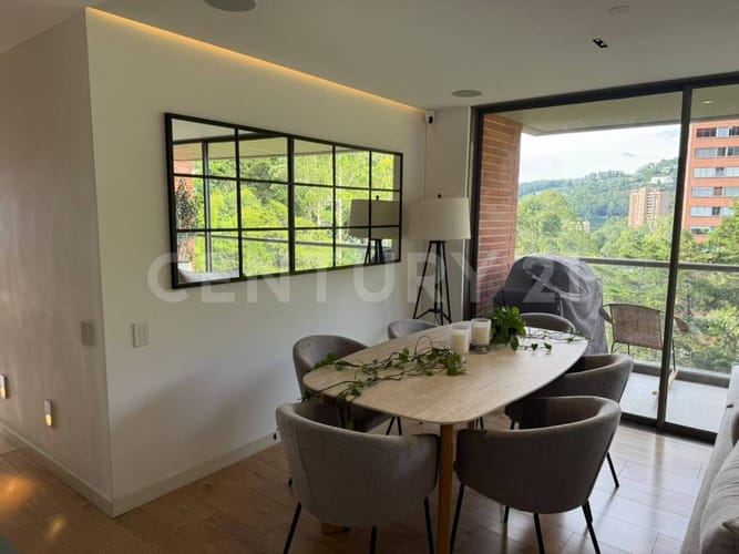Apartamento de 2 alcobas en venta en El Tesoro, Medellín, 109 m² · foto 18 de 18