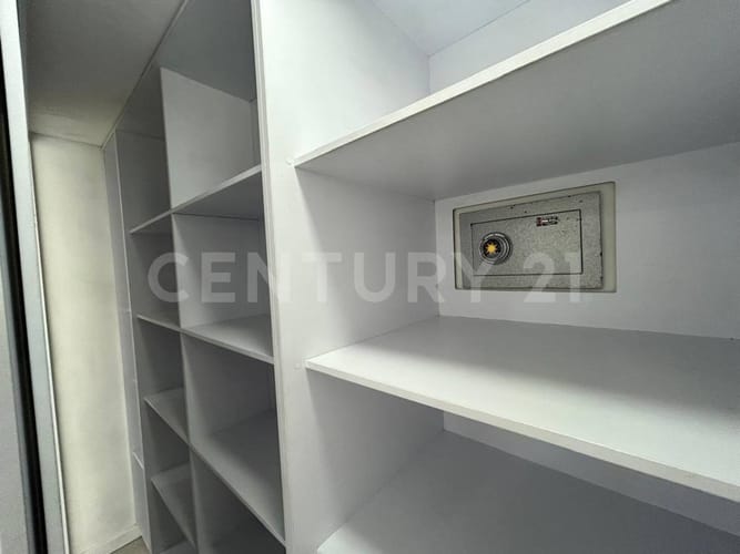 Local en arriendo en Urbanizacion El Pinar Alto, Medellín, 263 m² · foto 9 de 13