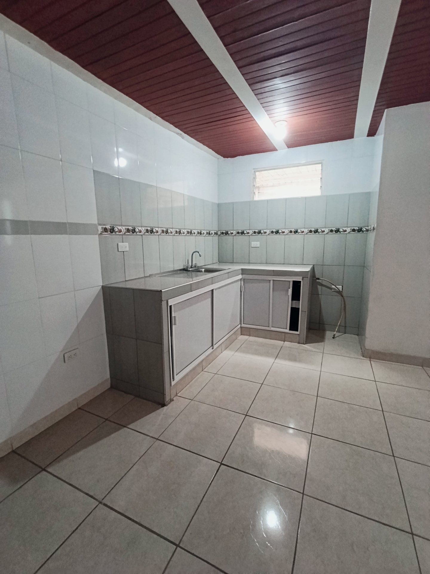 Apartamento en arriendo en Andres Sanin, Cali · foto 11 de 13