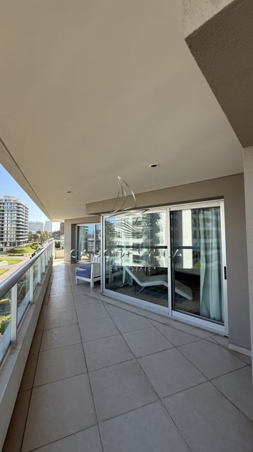 Alquiler anual departamento en Punta del Este · Foto 3
