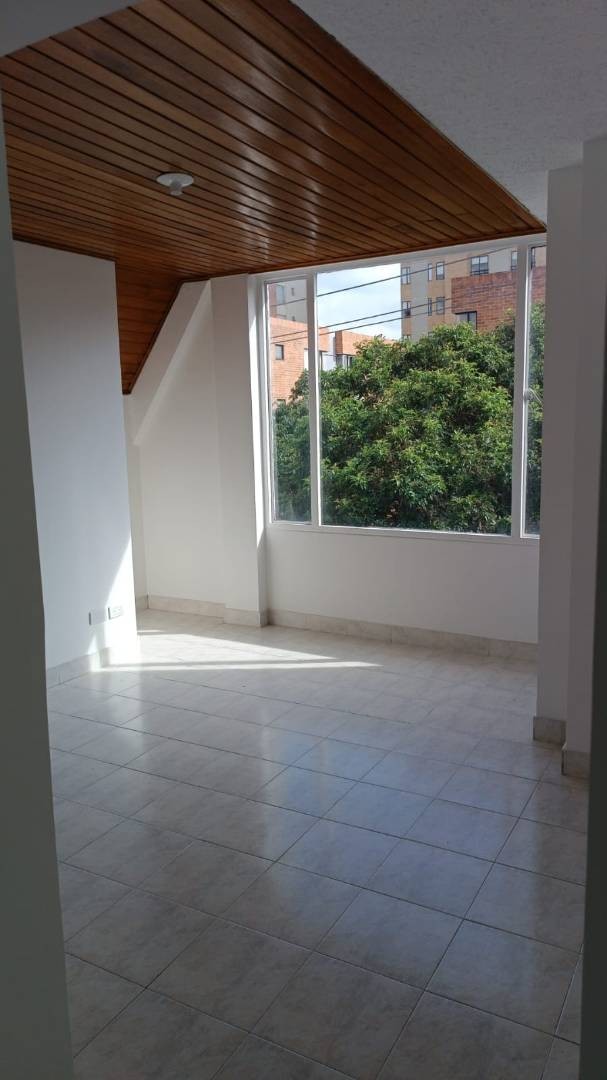 Apartamento en venta en Cedritos, Bogotá · foto 7 de 21