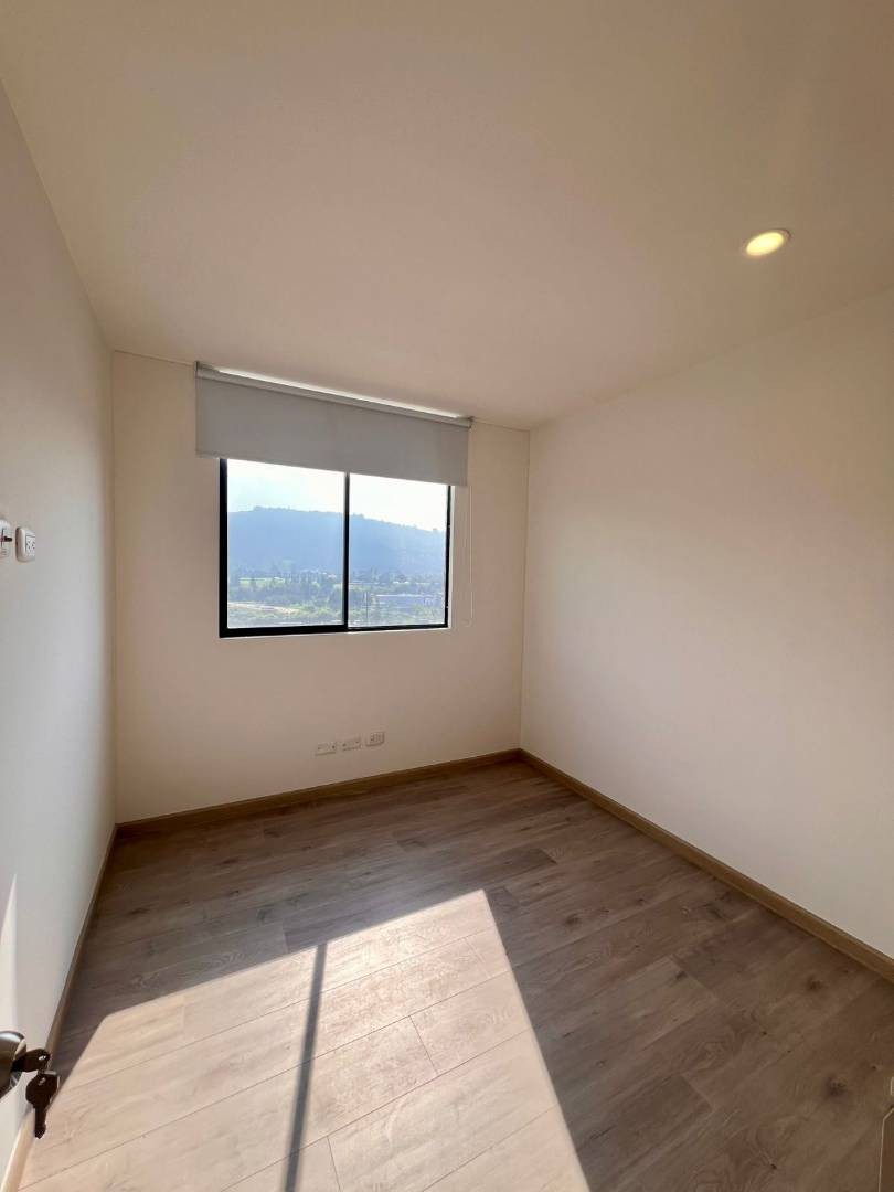 Apartamento en venta en Lagos De Torca, Bogotá · foto 9 de 10