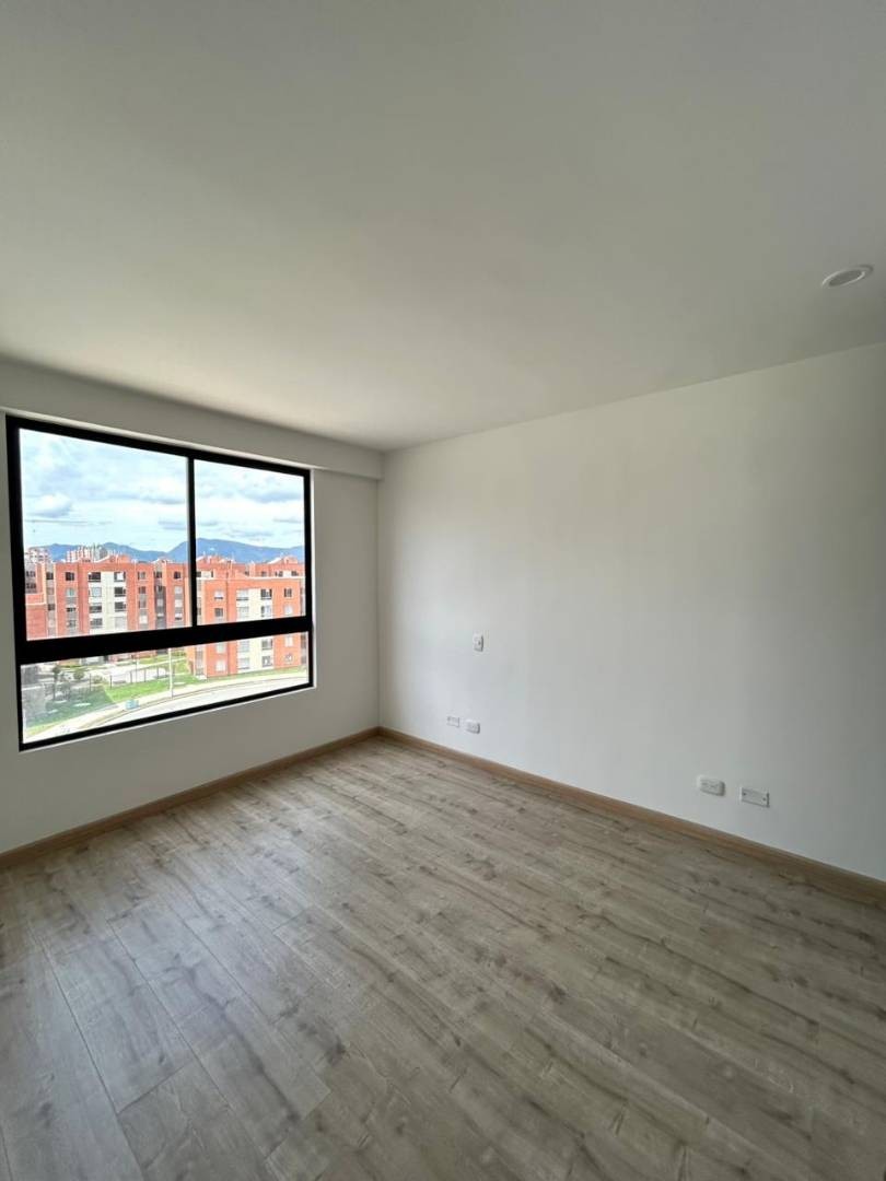 Apartamento en venta en Lagos De Torca, Bogotá · foto 8 de 10