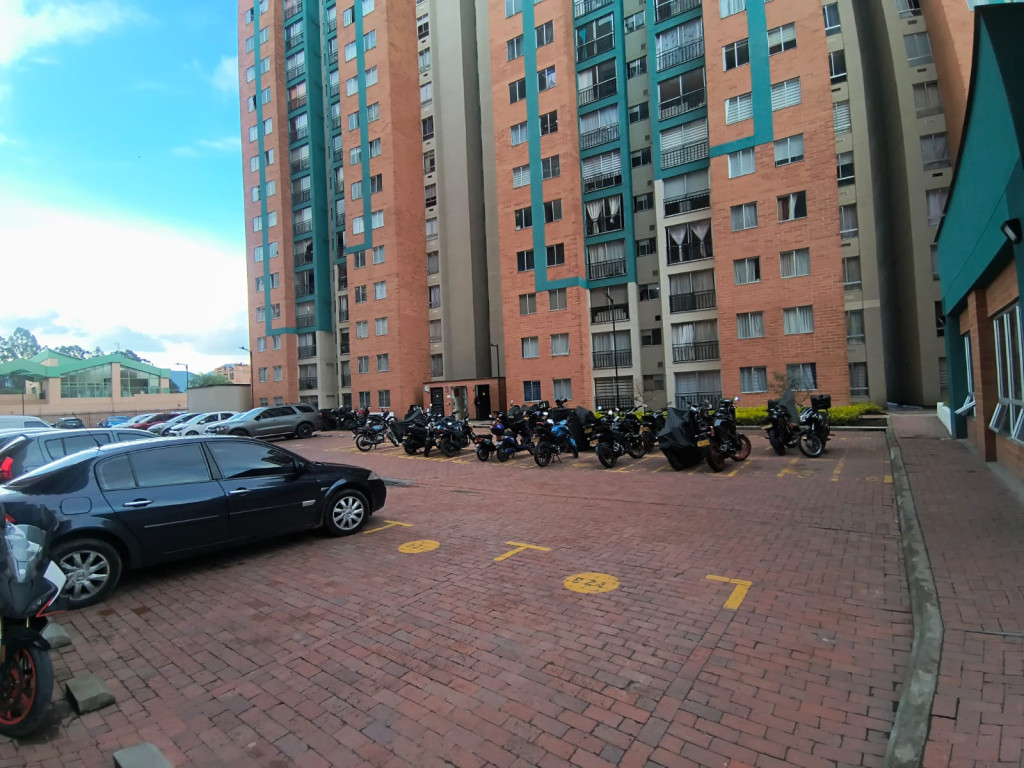 Apartamento en venta en Fontanar Del Río, Bogotá · foto 5 de 19