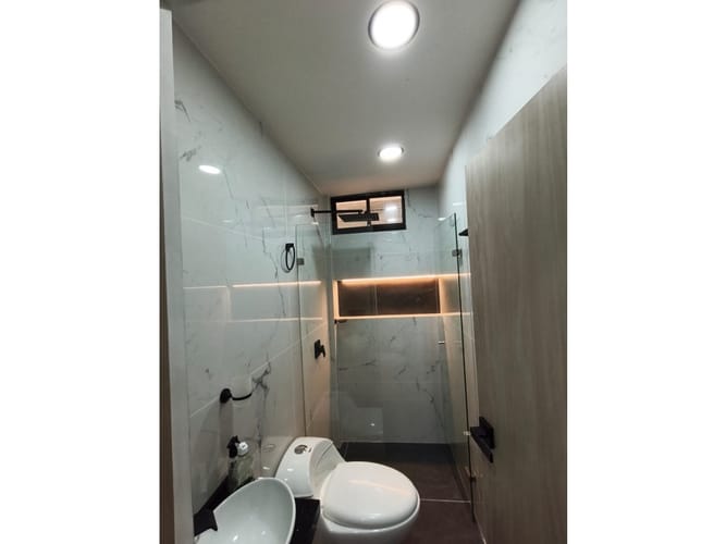 Apartamento de 3 alcobas en arriendo en Simon Bolivar, Medellín, 60 m² · foto 2 de 14