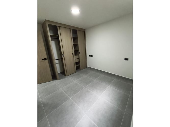 Apartamento de 3 alcobas en arriendo en Simon Bolivar, Medellín, 60 m² · foto 11 de 14