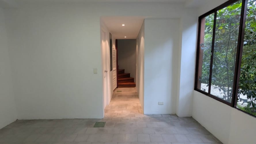 Apartamento de 1 alcoba en arriendo en Altos Del Poblado, Medellín, 75 m² · foto 9 de 12