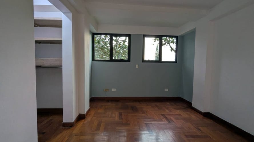 Apartamento de 1 alcoba en arriendo en Altos Del Poblado, Medellín, 75 m² · foto 10 de 12