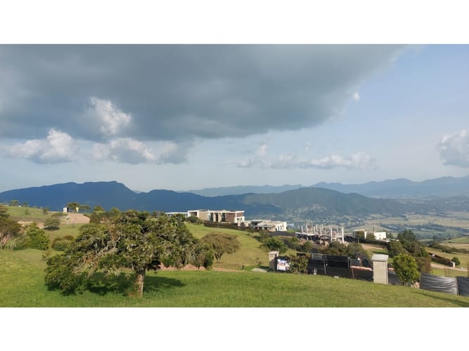 Lote en venta en La Violeta, Sopó, 1804 m² · foto 2 de 5