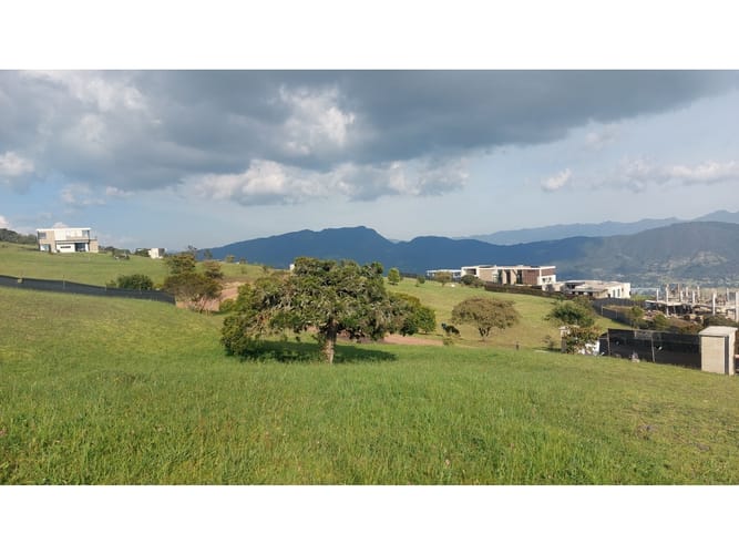 Lote en venta en La Violeta, Sopó, 1804 m² · foto 3 de 5