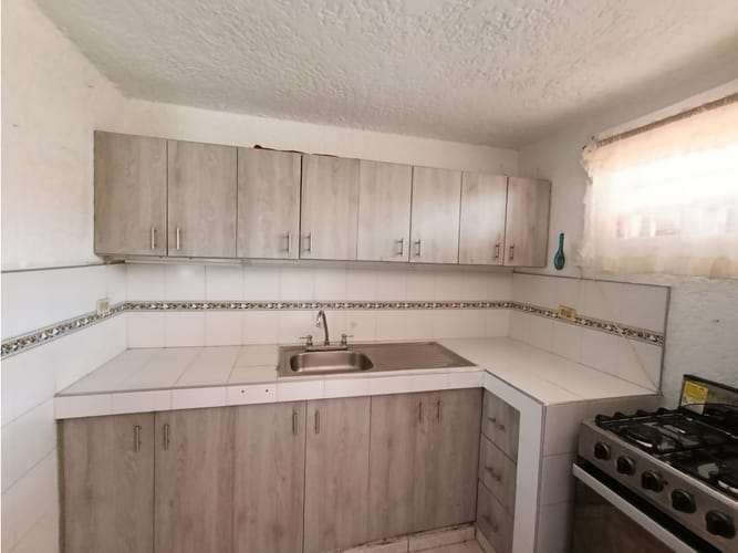 Finca en venta en Monta�Ez, Guarne, 208 m² · foto 4 de 12