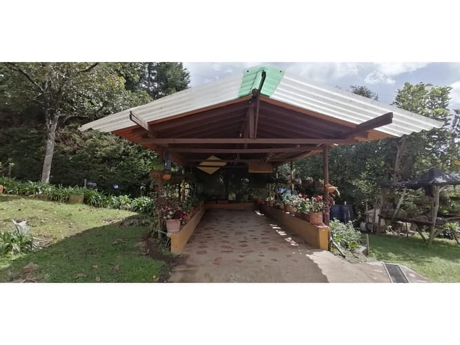 Finca en venta en Monta�Ez, Guarne, 208 m² · foto 7 de 12