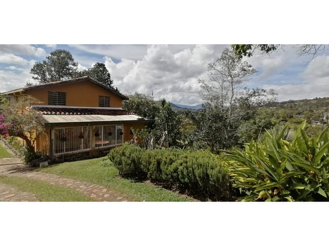 Finca en venta en Monta�Ez, Guarne, 208 m² · foto 9 de 12