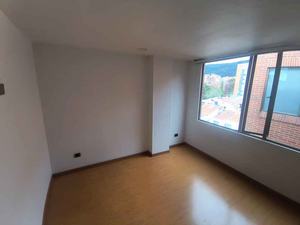 Apartamento en venta en Santa Barbara Central, Bogotá · foto 15 de 24