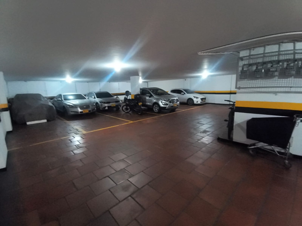 Apartamento en venta en Santa Barbara Central, Bogotá · foto 24 de 24