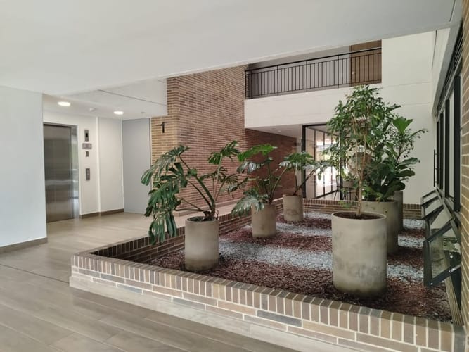 Apartaestudio en venta en Quinta Paredes, Bogotá, 44 m² · foto 3 de 12