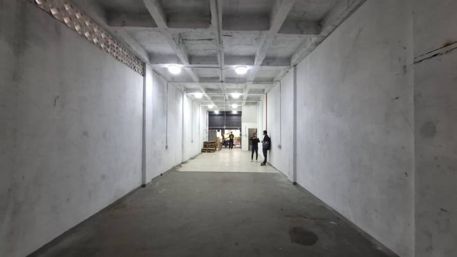 Bodega en arriendo en Urbanizacion Urapanes, Bello, 160 m² · foto 2 de 7