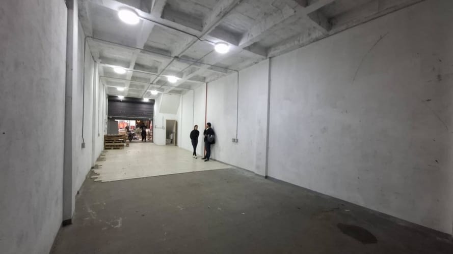 Bodega en arriendo en Urbanizacion Urapanes, Bello, 160 m² · foto 6 de 7