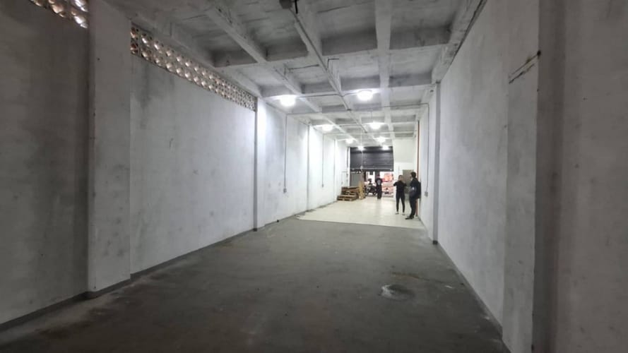 Bodega en arriendo en Urbanizacion Urapanes, Bello, 160 m² · foto 7 de 7