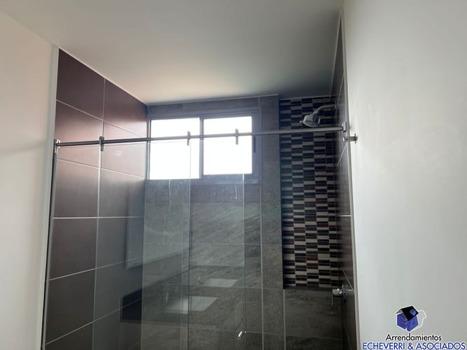 Apartamento de 3 alcobas en venta en Loma De Las Brujas, Envigado, 154 m² · foto 7 de 14