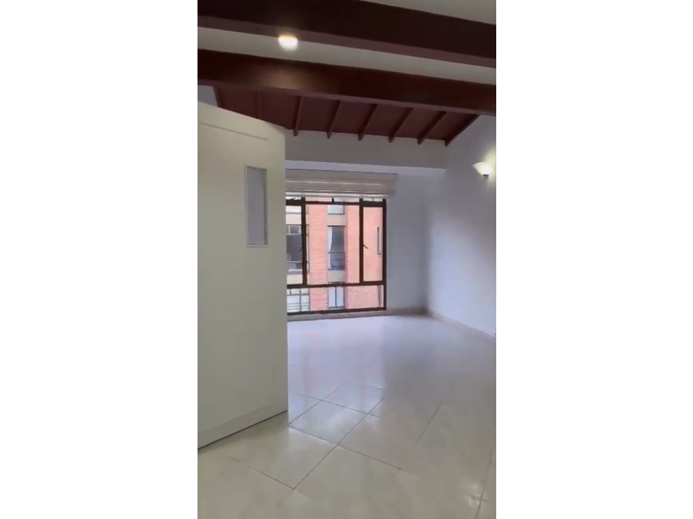Apartamento en venta en Quinta Paredes, Bogotá · foto 13 de 17