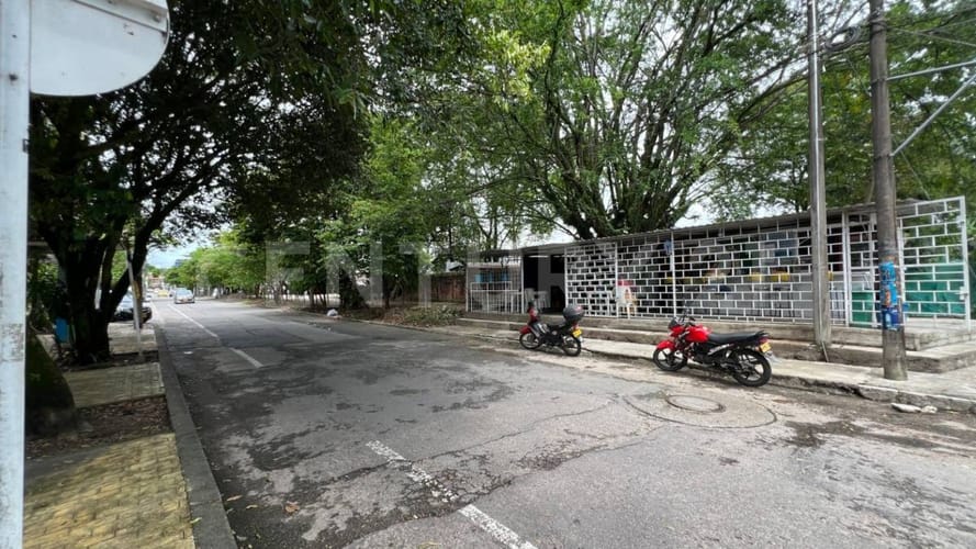 Lote en venta en Bosque Alto, Villavicencio, 1267 m² · foto 4 de 15